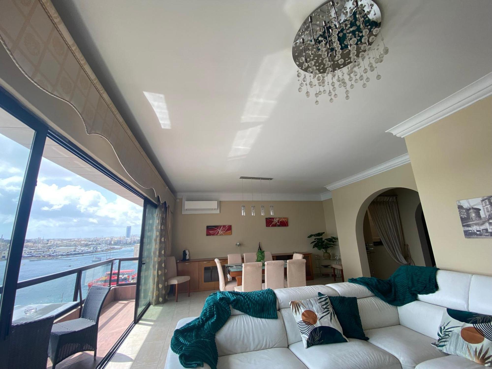 Seafront Harbour Haven - Steps To Ferry, Shops And Beaches Sliema Exterior foto